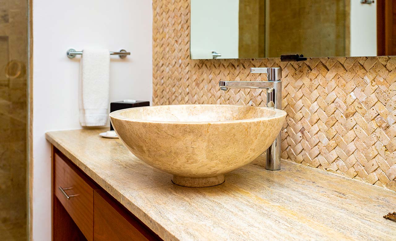 two casitas bathroom